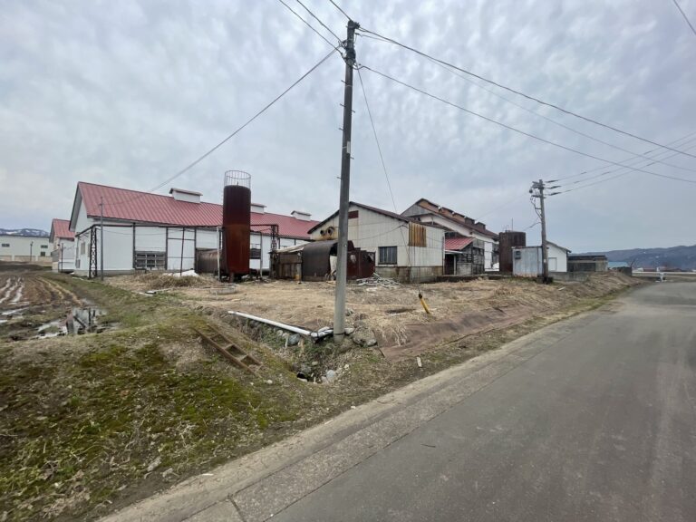 【売土地建物 工場・倉庫用地 12,347.28㎡】新潟県南魚沼市茗荷沢 価格相談